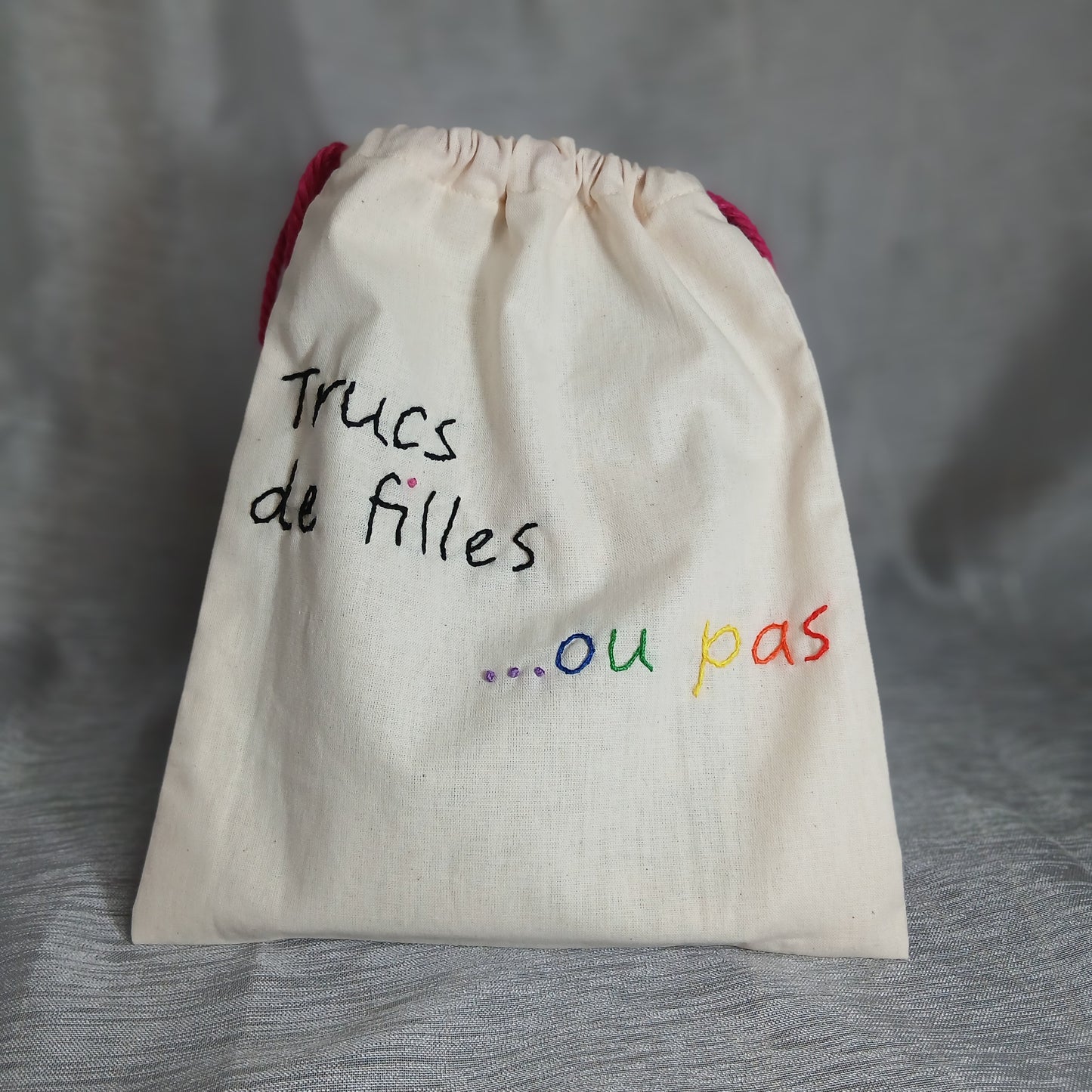 Pochon Trucs de filles ou pas