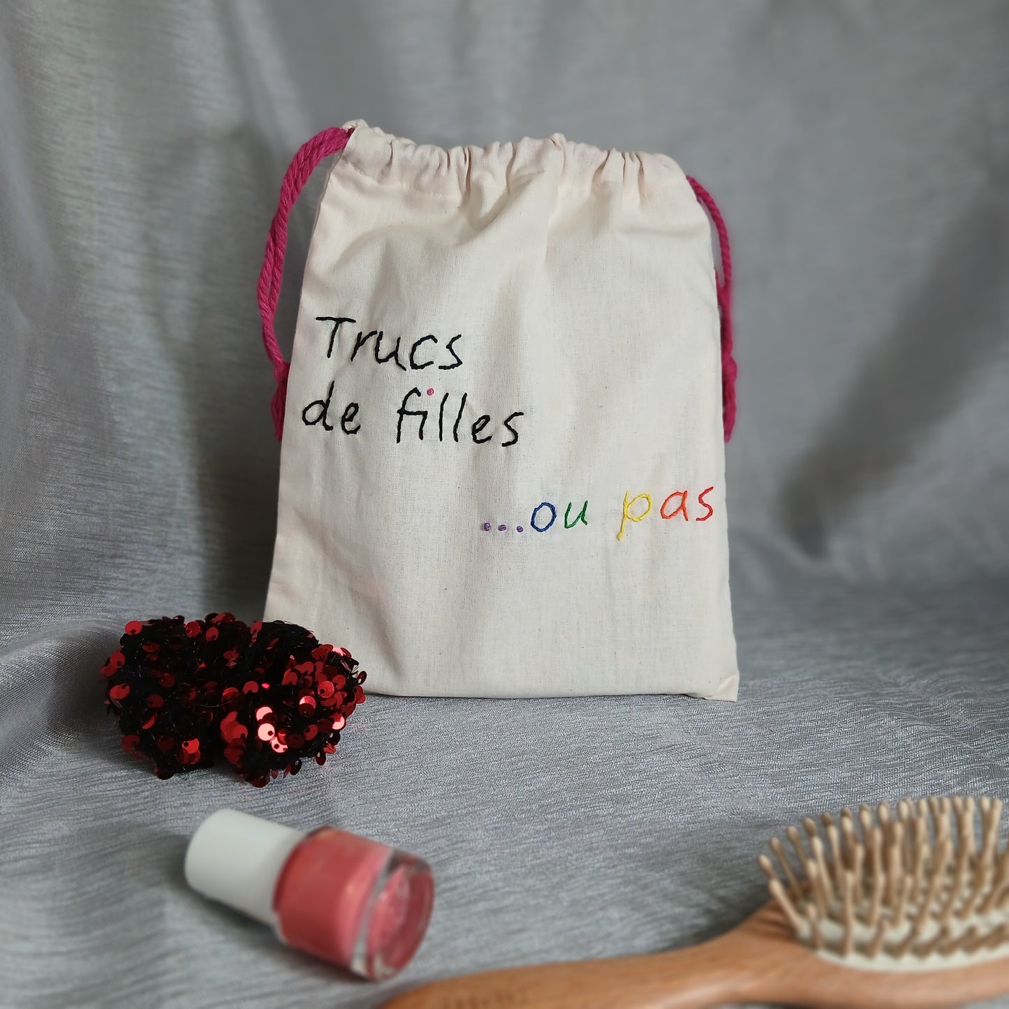 Pochon Trucs de filles ou pas