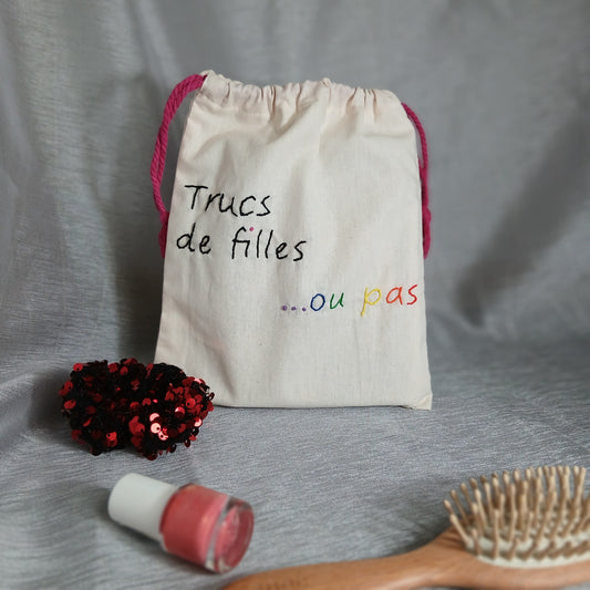 Pochon Trucs de filles ou  pas